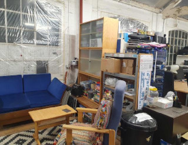 kitchen2.jpg